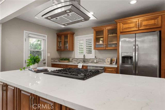 1908 Clark, Long Beach, CA 90815