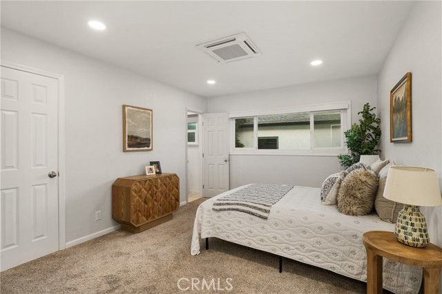 1908 Clark, Long Beach, CA 90815