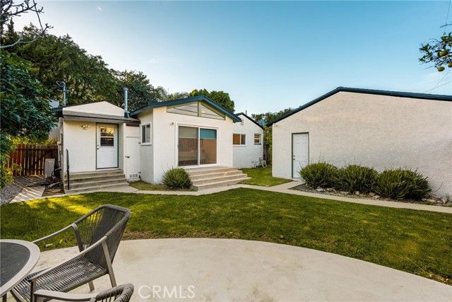 1908 Clark, Long Beach, CA 90815