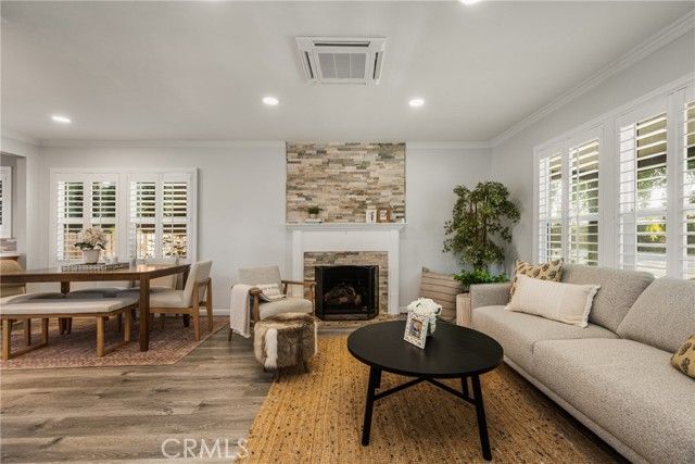 1908 Clark, Long Beach, CA 90815