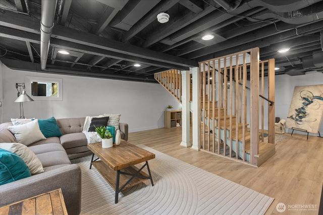 10322 Ashworth Avenue N, Seattle, WA 98133
