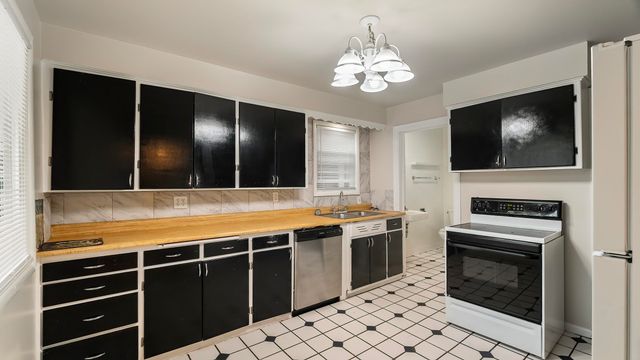 1130 W 11th Ave, Spokane, WA 99204