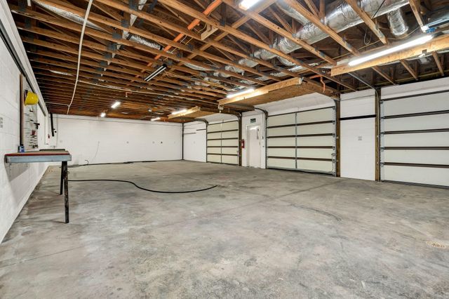 225 Laurel Drive, Spring City, TN 37381