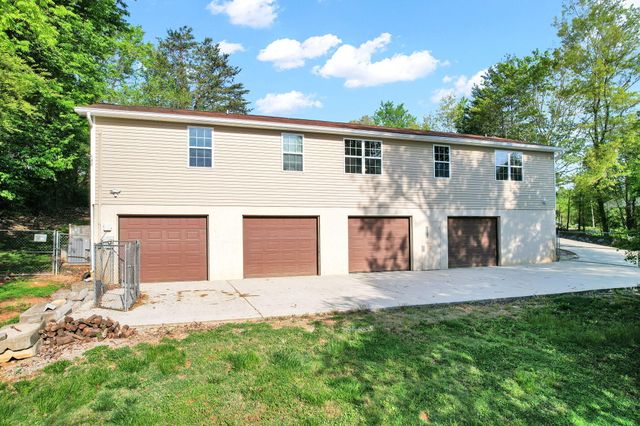 225 Laurel Drive, Spring City, TN 37381
