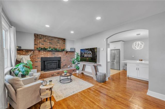 9414 Sturgis ST, Norfolk, VA 23503