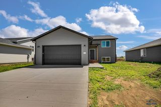 412 ALPHA AVE, Box Elder, SD 57719