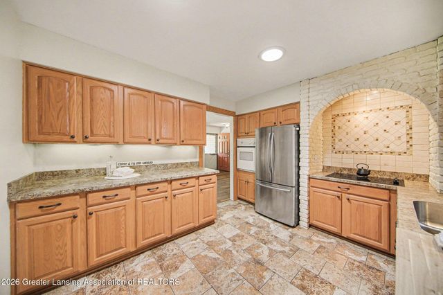 2898 N Every Road, Mason, MI 48854