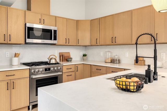 12241 NE 65th Street, Kirkland, WA 98033