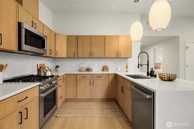 12241 NE 65th Street, Kirkland, WA 98033