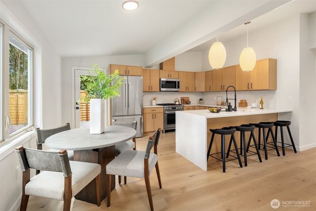 12241 NE 65th Street, Kirkland, WA 98033