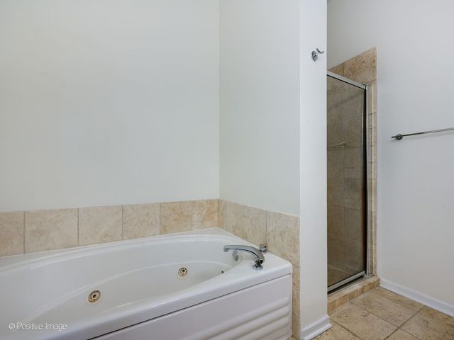 2089 W Wabansia Avenue 202, Chicago, IL 60647