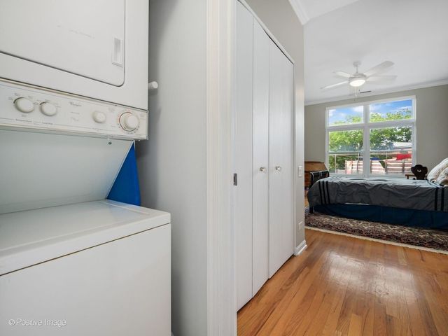 2089 W Wabansia Avenue 202, Chicago, IL 60647