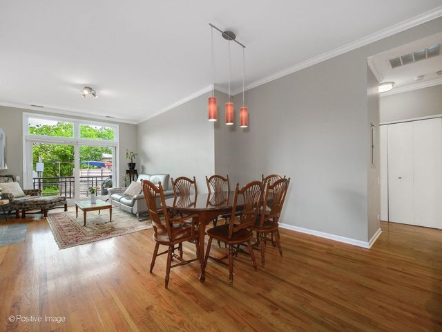 2089 W Wabansia Avenue 202, Chicago, IL 60647