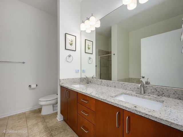 2089 W Wabansia Avenue 202, Chicago, IL 60647