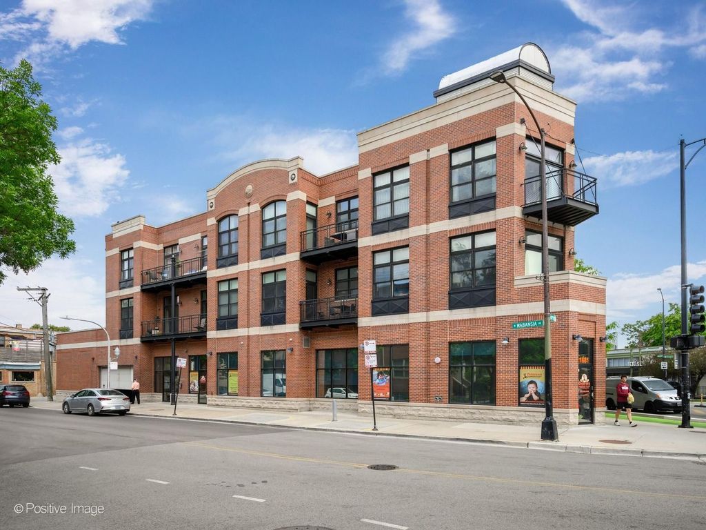 2089 W Wabansia Avenue 202, Chicago, IL 60647