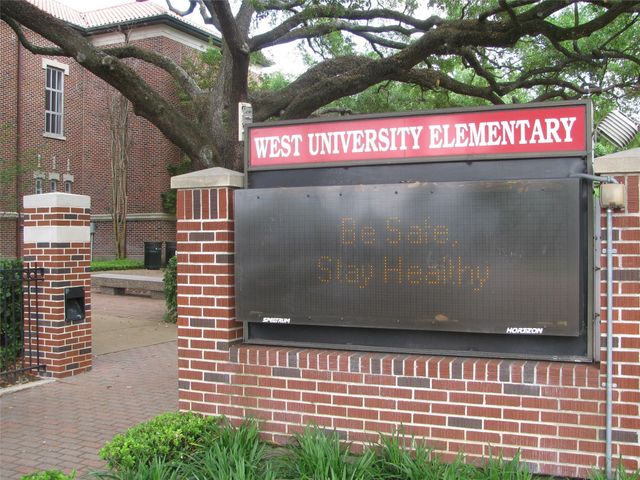 4008 Tennyson Street, West University Place, TX 77005