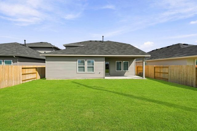 626 Meadowknoll Drive, Crosby, TX 77532