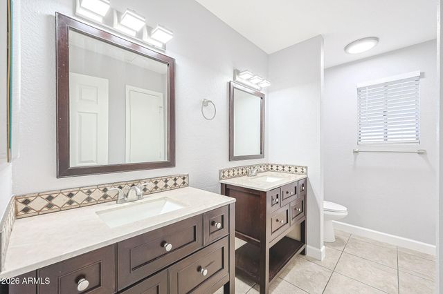 6675 N 84TH Drive, Glendale, AZ 85305