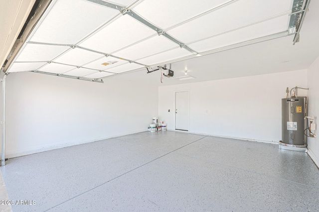 6675 N 84TH Drive, Glendale, AZ 85305