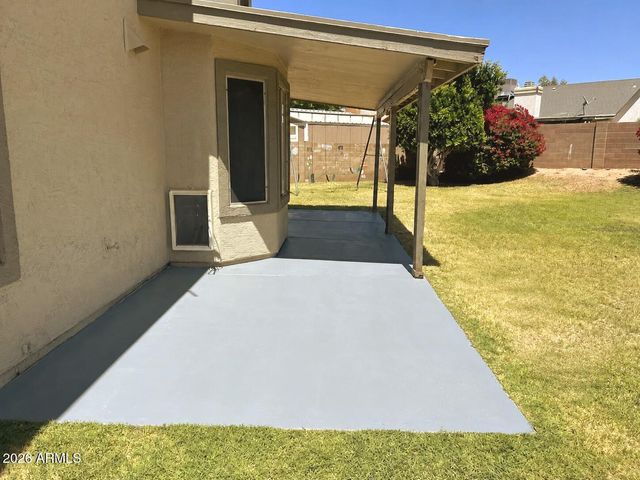 6675 N 84TH Drive, Glendale, AZ 85305