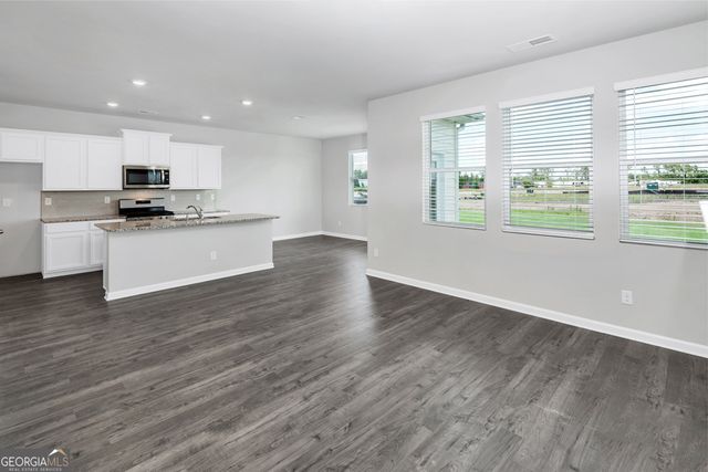 221 Lauritsen Way, Newnan, GA 30265