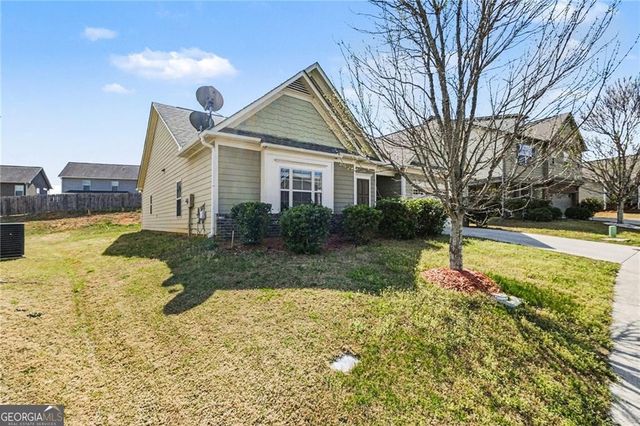 4611 Summer View Drive, Gainesville, GA 30504