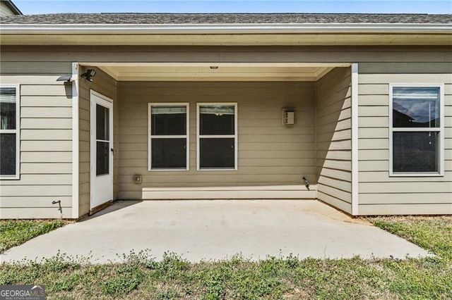 4611 Summer View Drive, Gainesville, GA 30504