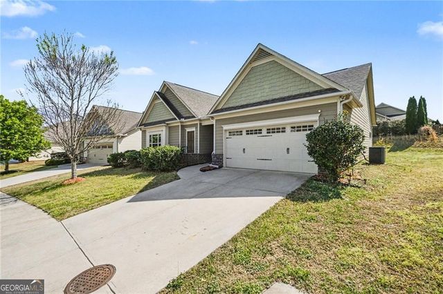 4611 Summer View Drive, Gainesville, GA 30504