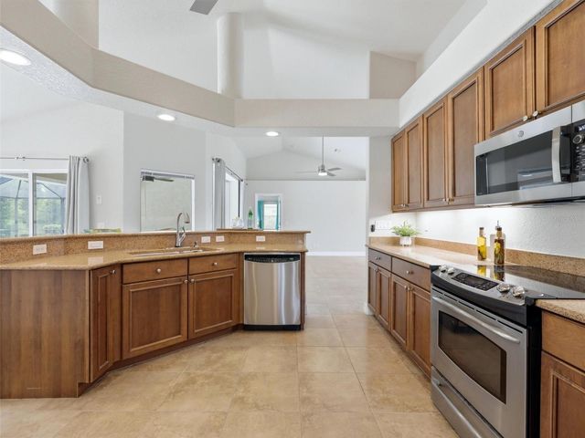 162 MEDALIST ROAD, Rotonda West, FL 33947