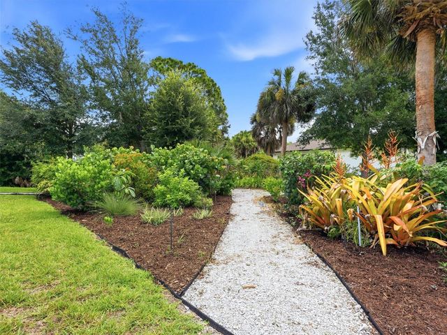 162 MEDALIST ROAD, Rotonda West, FL 33947