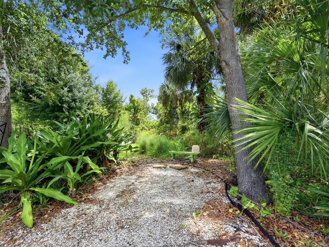162 MEDALIST ROAD, Rotonda West, FL 33947