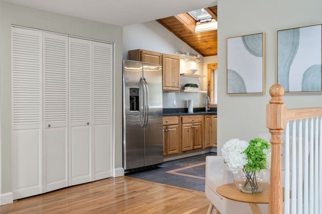 11 Winter St, Foxboro, MA 02035