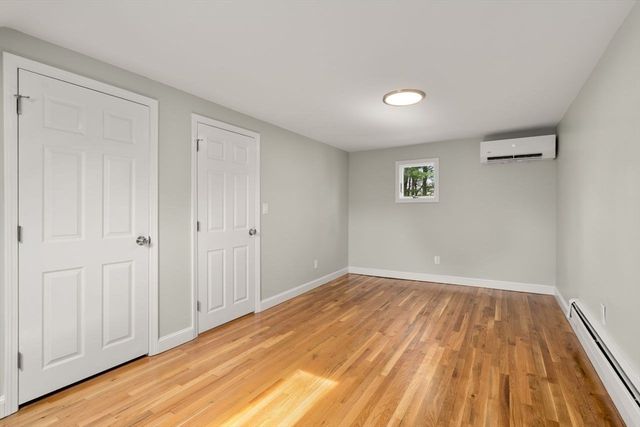 11 Winter St, Foxboro, MA 02035