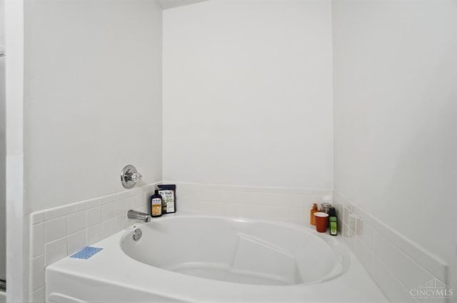 151 Arbor Glen Court, Hamilton Twp, OH 45039