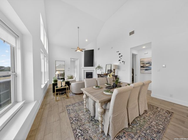 1858 Nettletree, New Braunfels, TX 78132