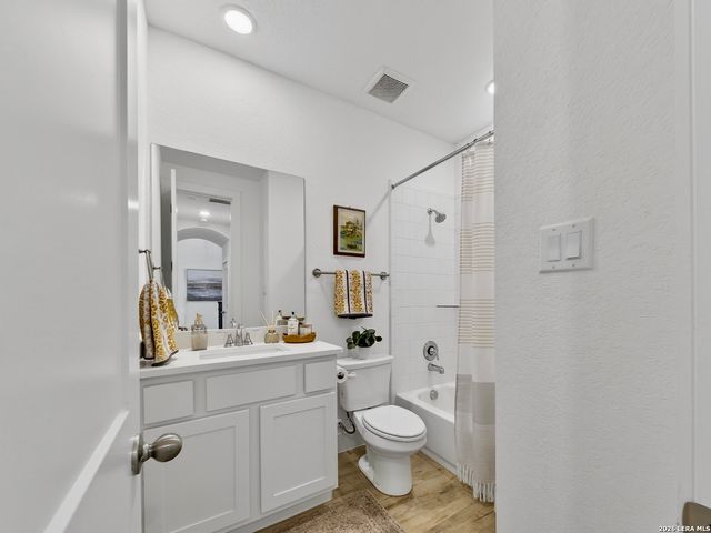 1858 Nettletree, New Braunfels, TX 78132