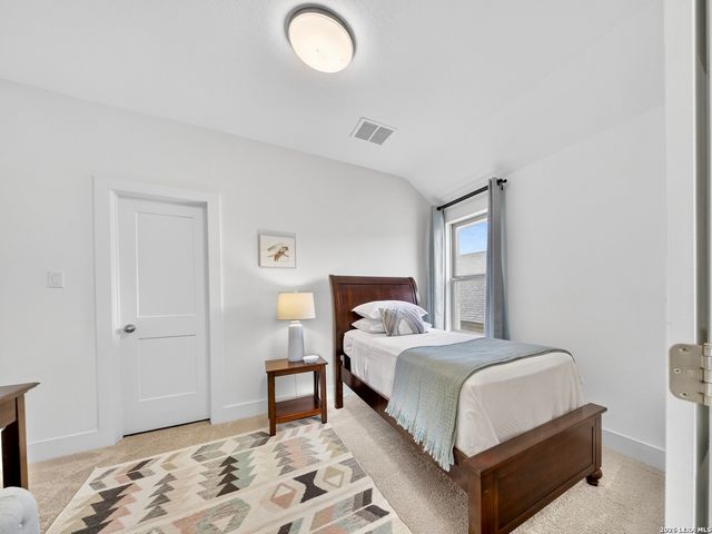 1858 Nettletree, New Braunfels, TX 78132