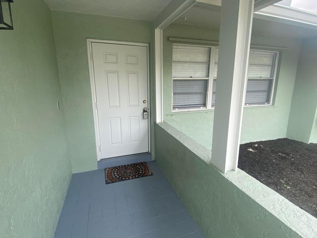 1317 Willow Road, West Palm Beach, FL 33406