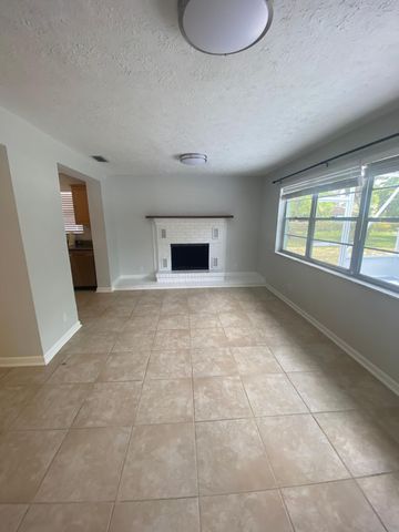 1317 Willow Road, West Palm Beach, FL 33406