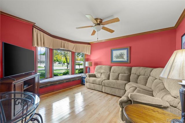 36959 Dardanella Street, Livonia, MI 48152