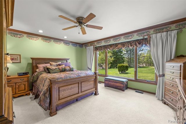 36959 Dardanella Street, Livonia, MI 48152