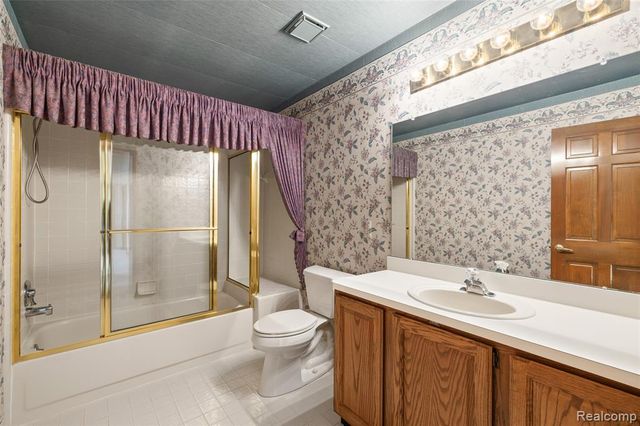 36959 Dardanella Street, Livonia, MI 48152