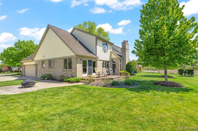 36959 Dardanella Street, Livonia, MI 48152