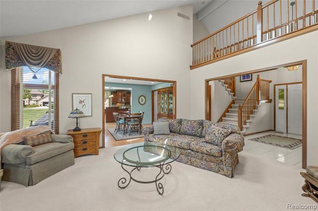 36959 Dardanella Street, Livonia, MI 48152