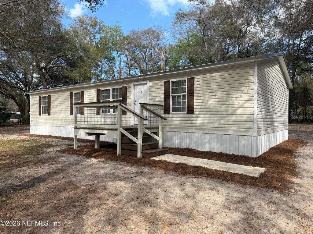 204 RABBIT TRACK ROAD, Satsuma, FL 32189