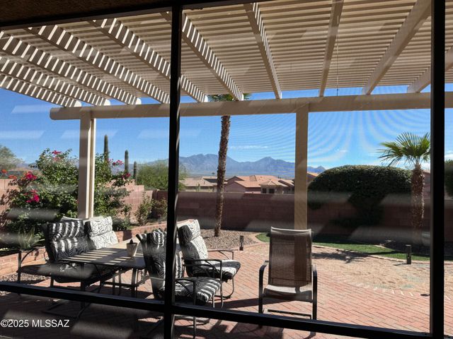 506 N Michelangelo Drive, Green Valley, AZ 85614