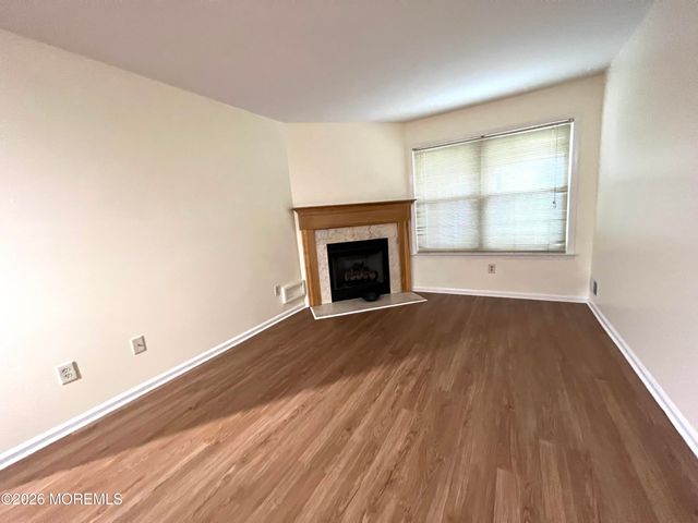 757 Banyan Court, Morganville, NJ 07751