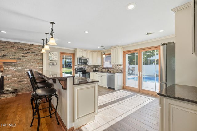 484 Duff Circle, Castlewood, VA 24224
