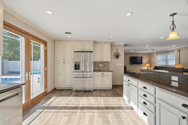 484 Duff Circle, Castlewood, VA 24224