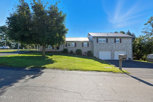 484 Duff Circle, Castlewood, VA 24224